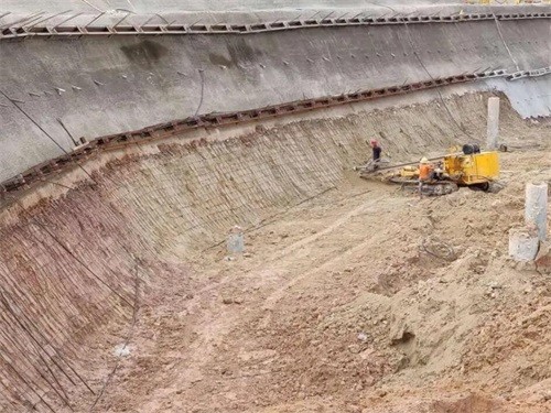科尔沁右翼前基坑边坡加固